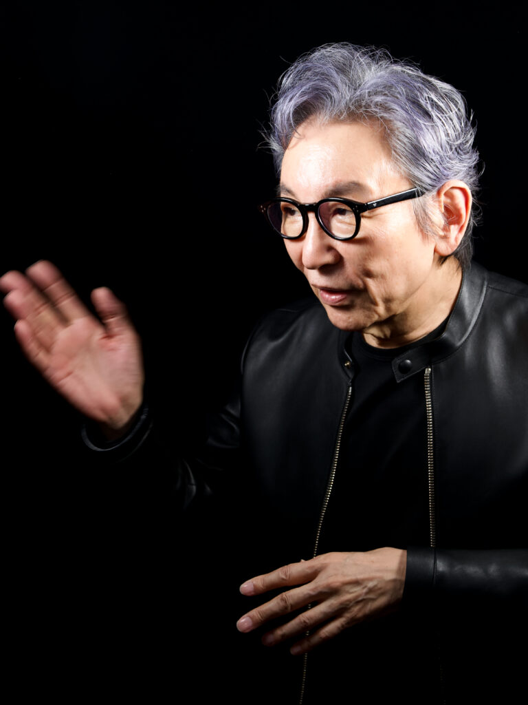 古舘伊知郎さんが喋っている様子